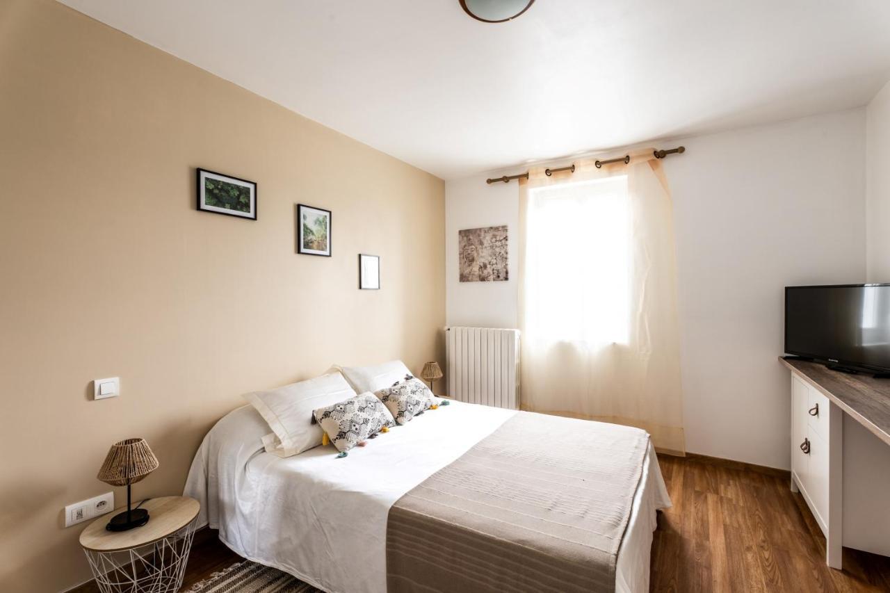 T2 cosy avec parking toute commodité Saugnac-et-Cambran Esterno foto